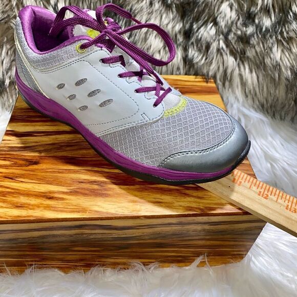 Vionic  Venture Womens Sneakers Size 8.5/39.5EU Purple Grey Lace Up Shoee - Picture 7 of 9
